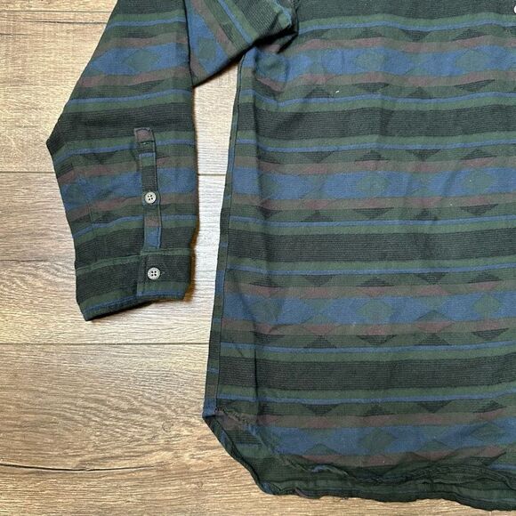 Woolrich Women’s Size XL Flannel Shirt Blue Green Button Down Horizontal Stripe - Picture 3 of 8